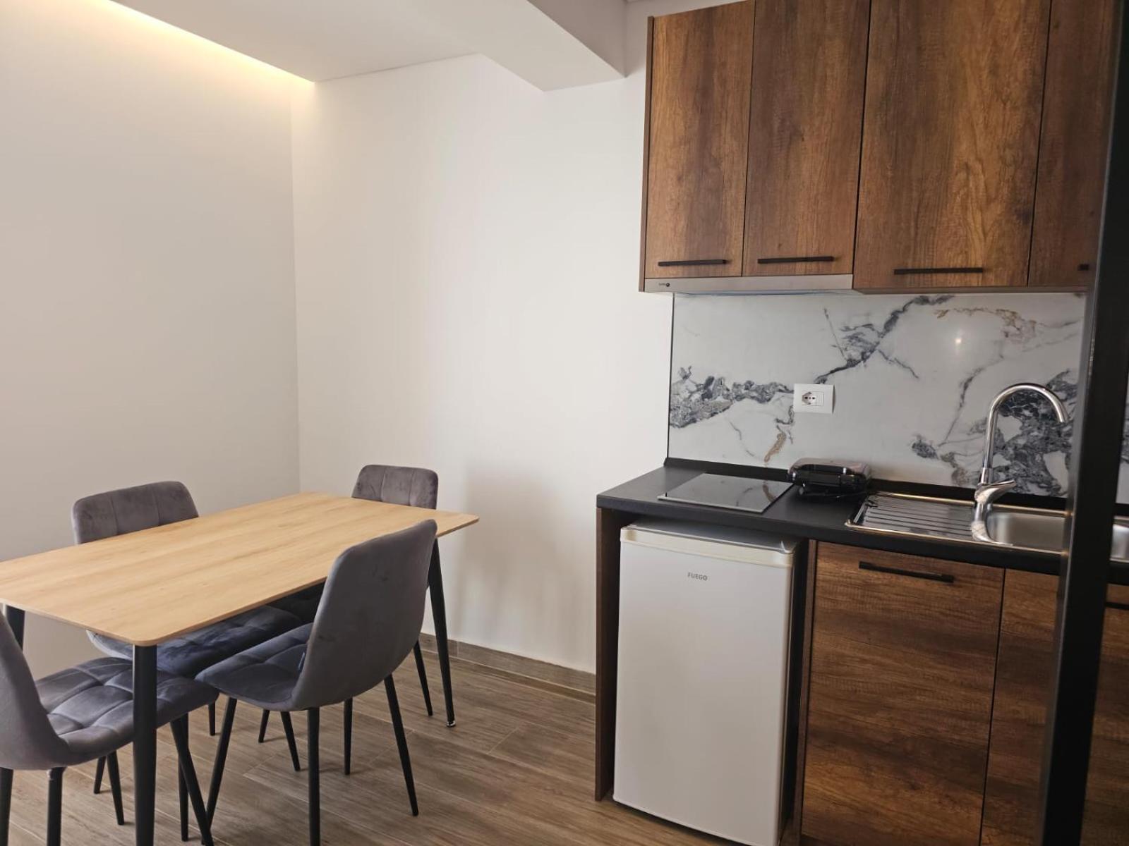 Ardit Seaside Rooms Sarandë 外观 照片
