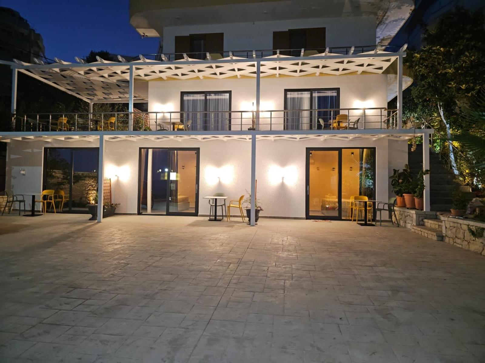 Ardit Seaside Rooms Sarandë 外观 照片