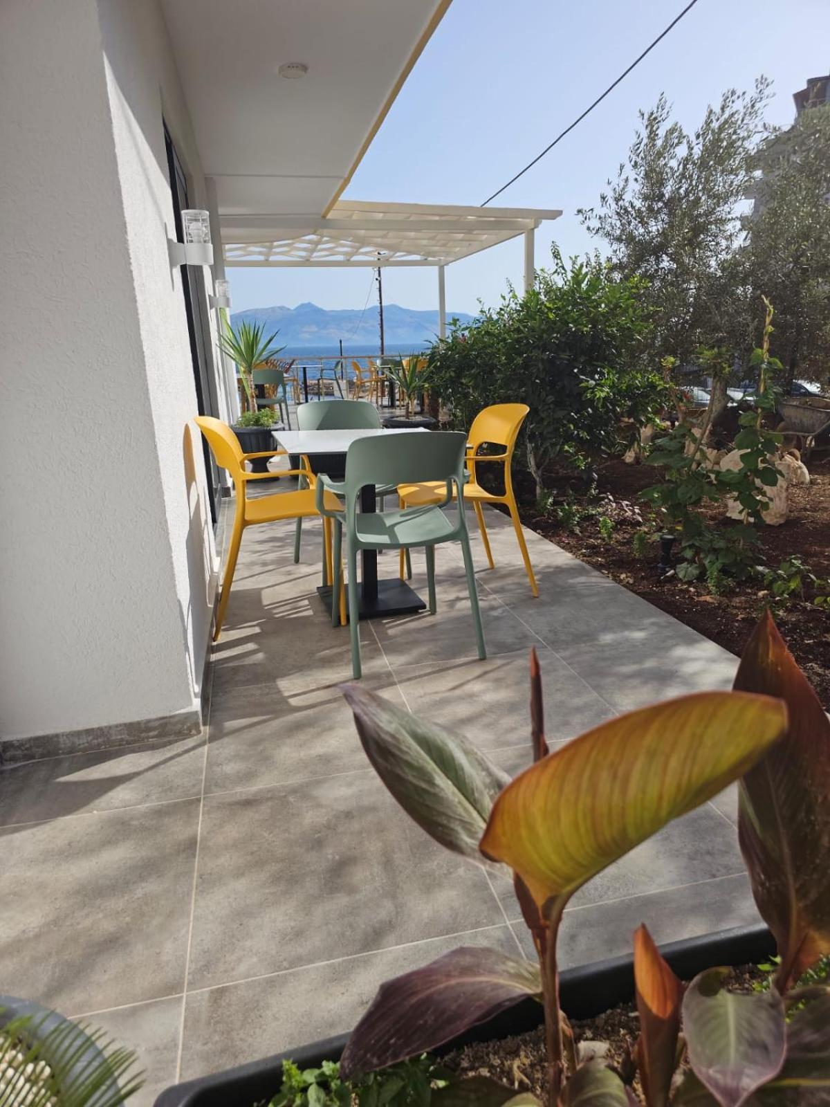 Ardit Seaside Rooms Sarandë 外观 照片