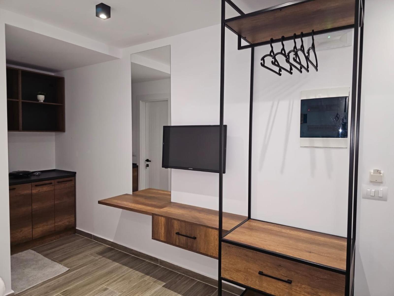 Ardit Seaside Rooms Sarandë 外观 照片