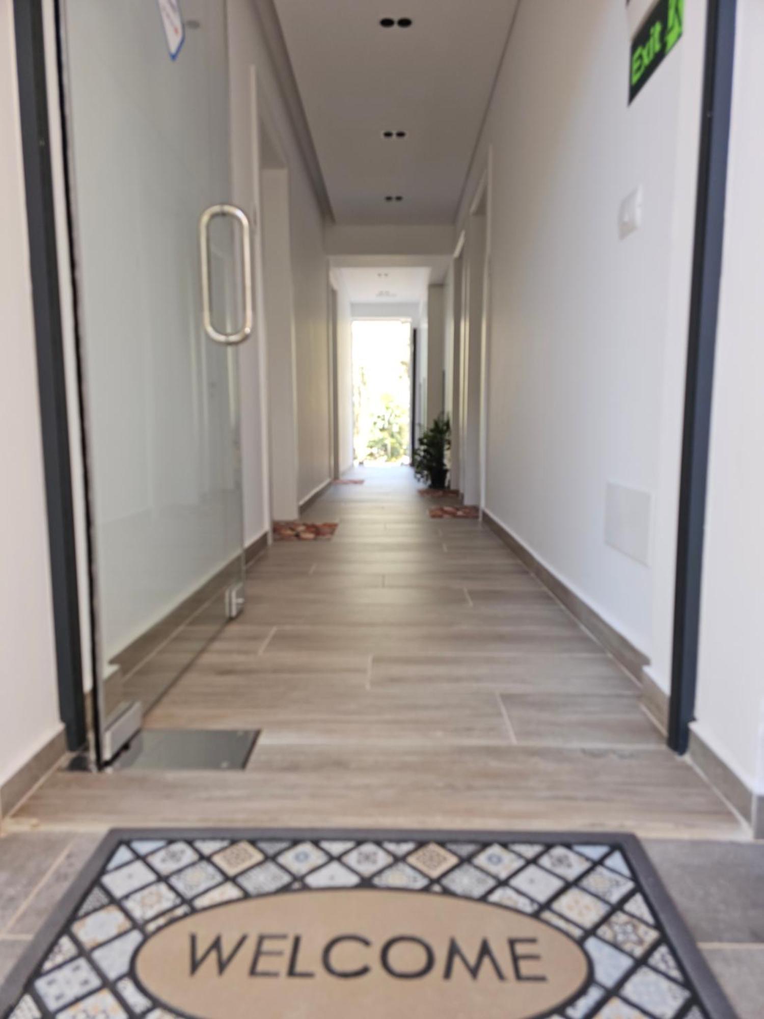 Ardit Seaside Rooms Sarandë 外观 照片