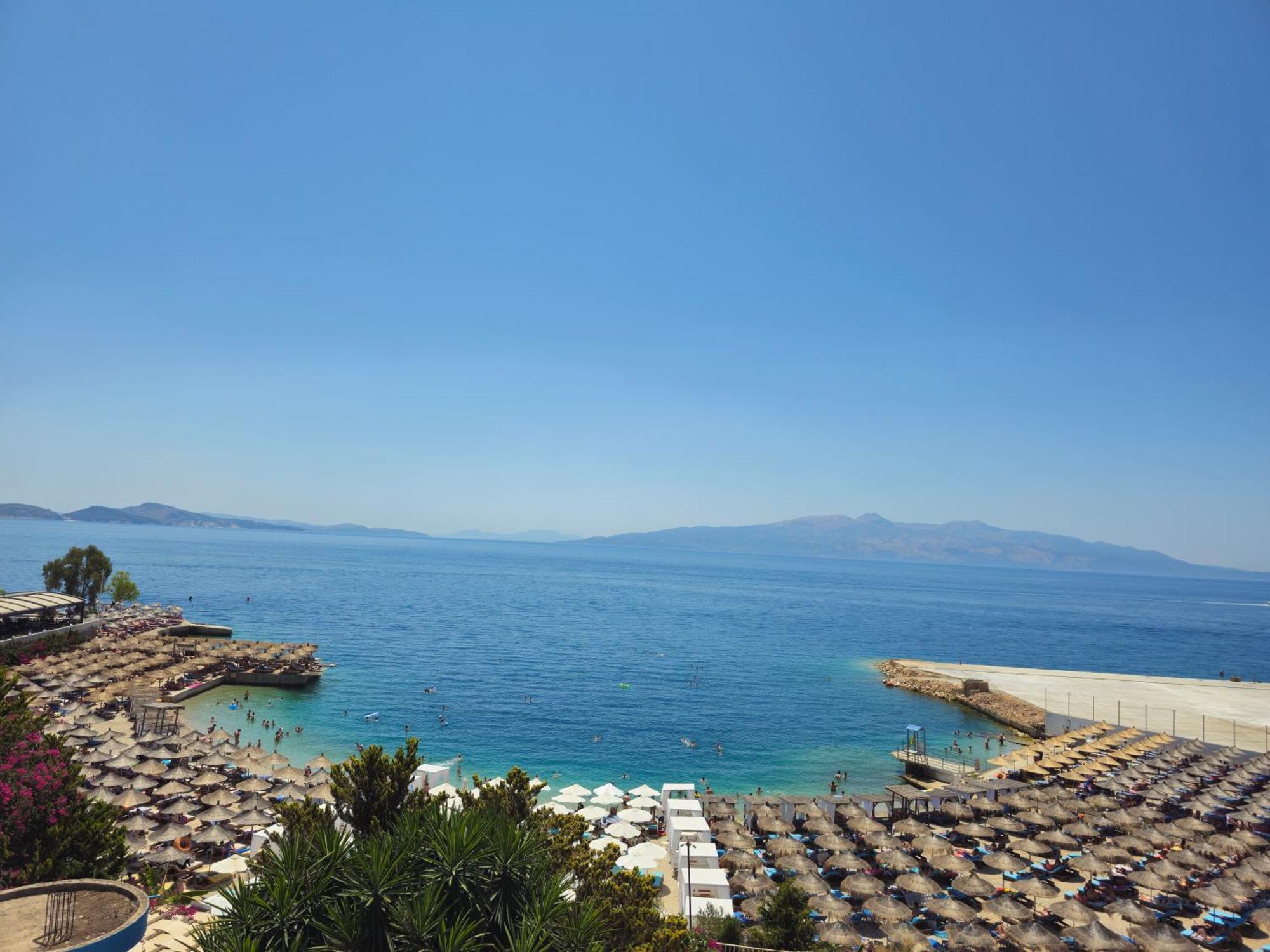 Ardit Seaside Rooms Sarandë 外观 照片