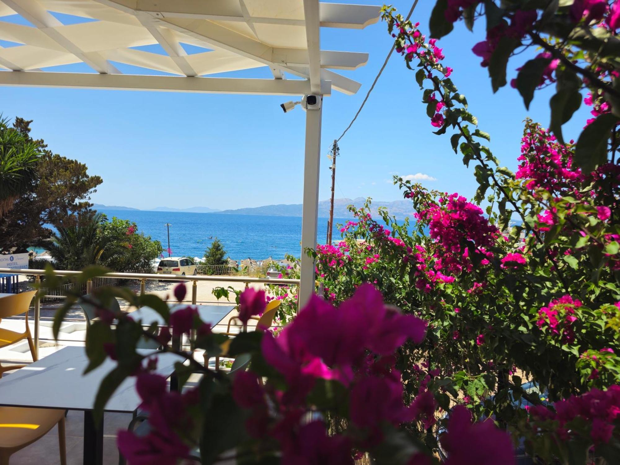 Ardit Seaside Rooms Sarandë 外观 照片